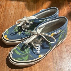 Women’s botanical vans